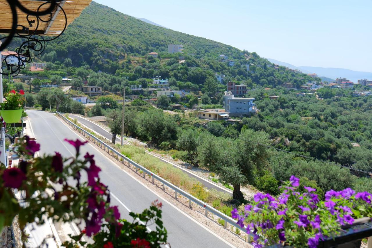 Vila Panorama Piqeras Bed & Breakfast Exterior foto