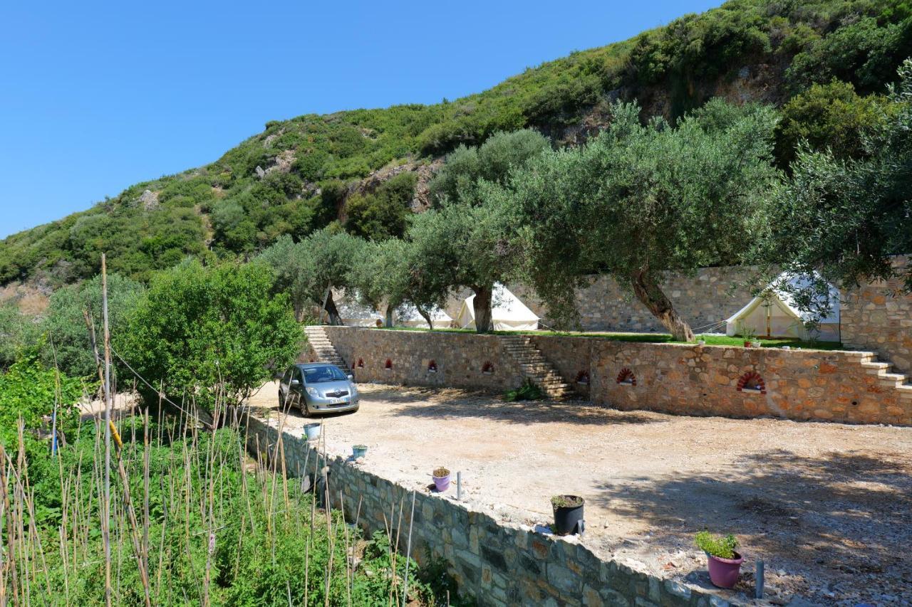 Vila Panorama Piqeras Bed & Breakfast Exterior foto