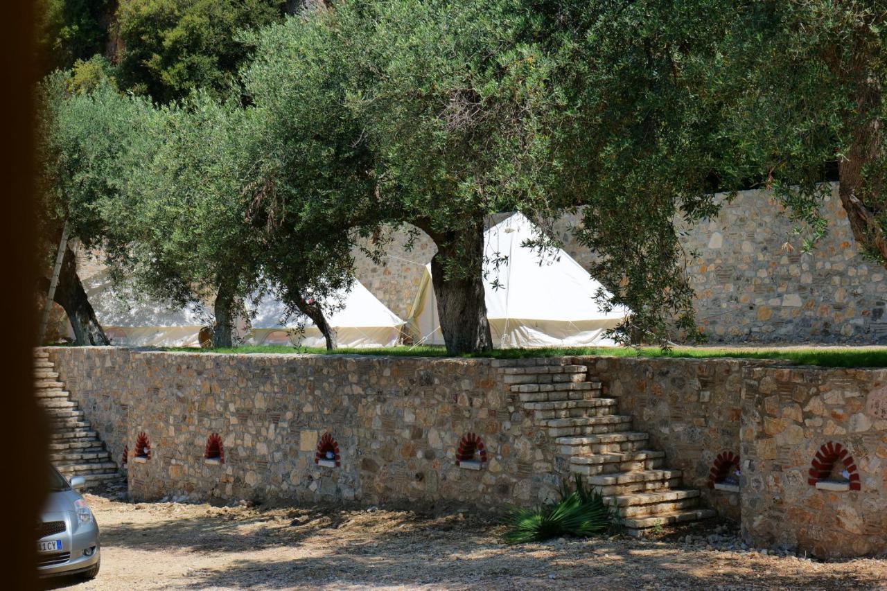 Vila Panorama Piqeras Bed & Breakfast Exterior foto