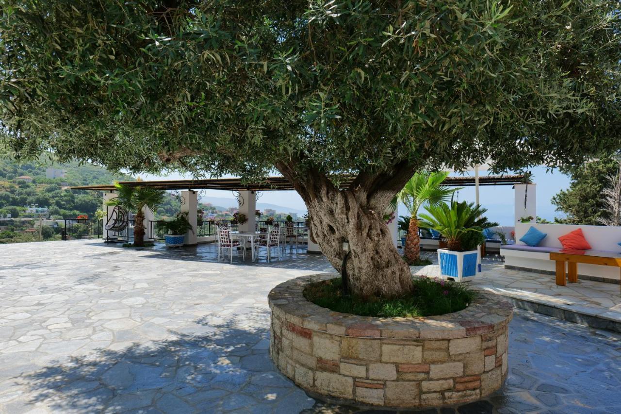 Vila Panorama Piqeras Bed & Breakfast Exterior foto