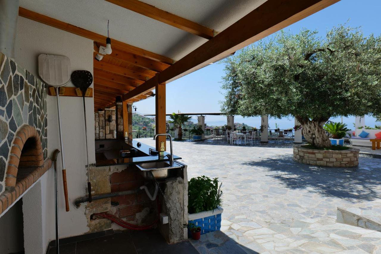 Vila Panorama Piqeras Bed & Breakfast Exterior foto