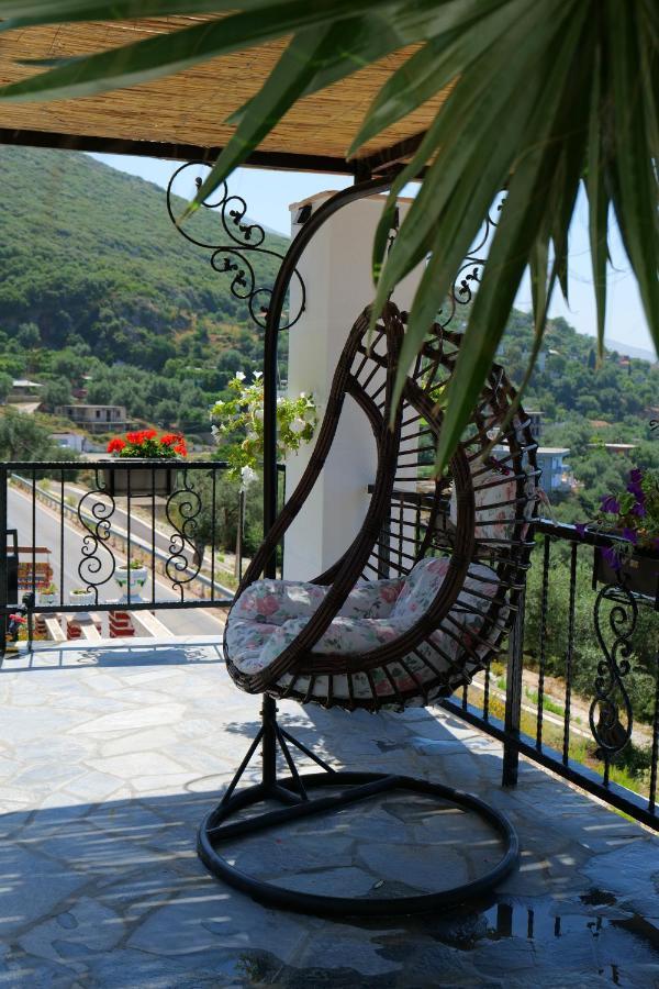 Vila Panorama Piqeras Bed & Breakfast Exterior foto