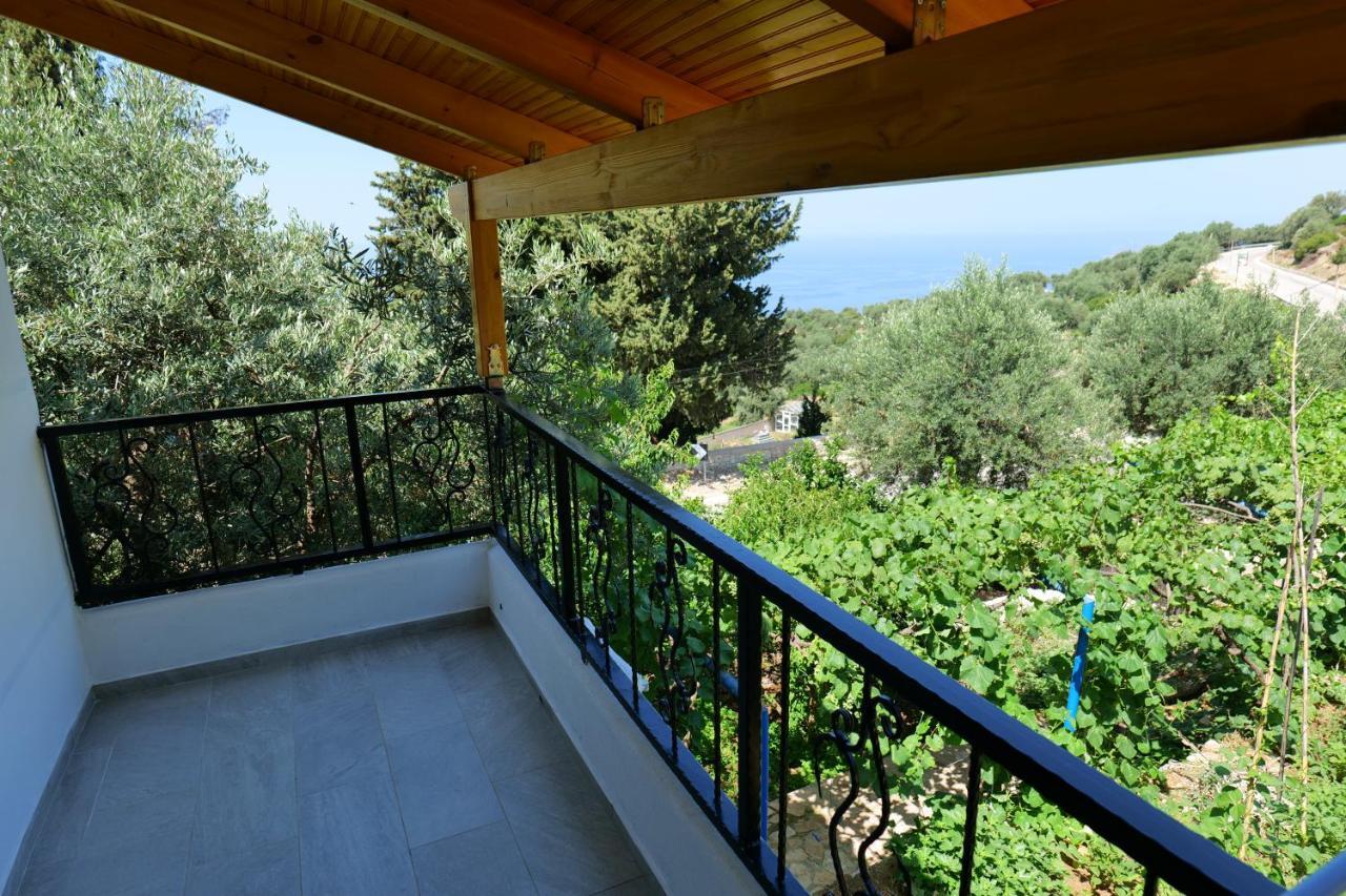 Vila Panorama Piqeras Bed & Breakfast Exterior foto