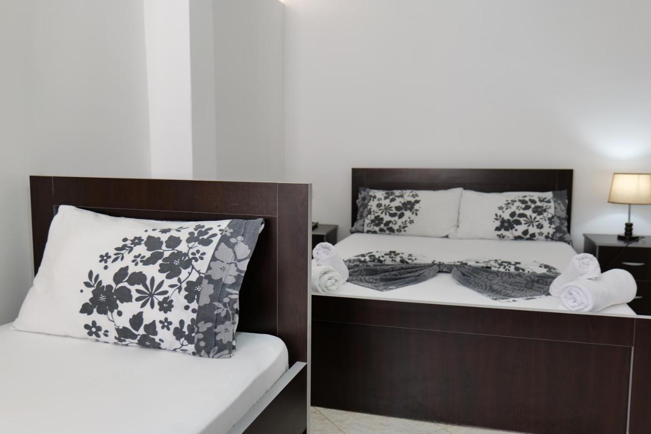 Vila Panorama Piqeras Bed & Breakfast Exterior foto