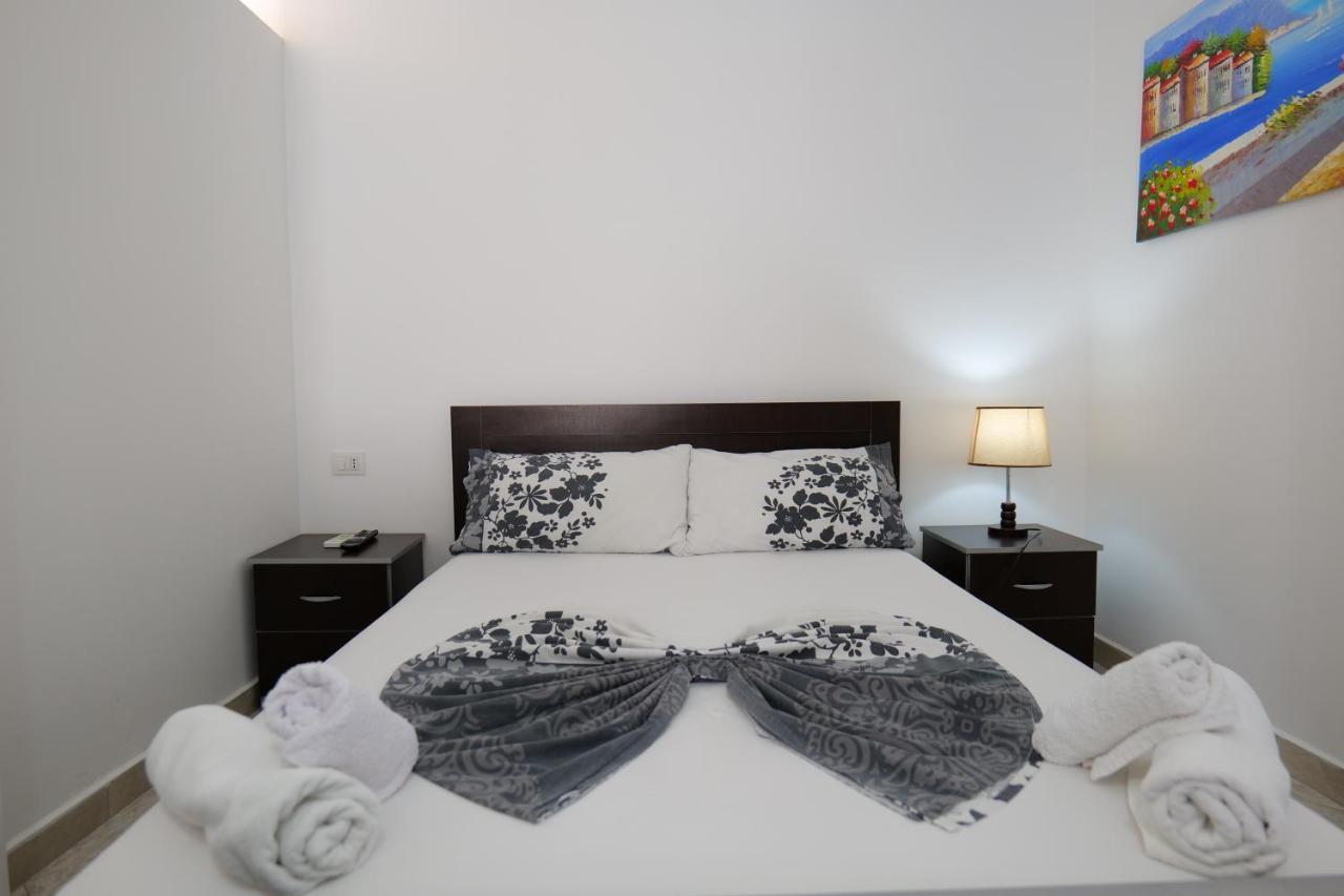 Vila Panorama Piqeras Bed & Breakfast Exterior foto
