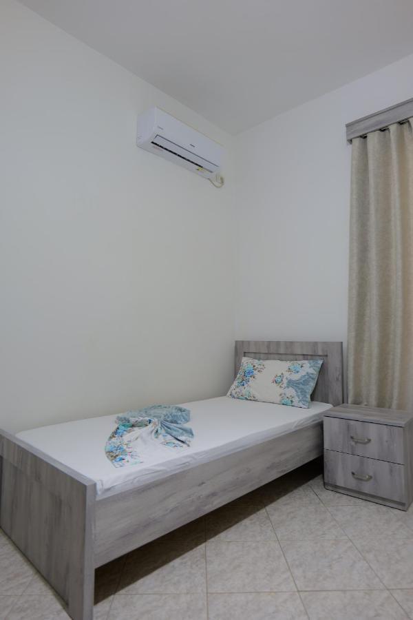 Vila Panorama Piqeras Bed & Breakfast Exterior foto